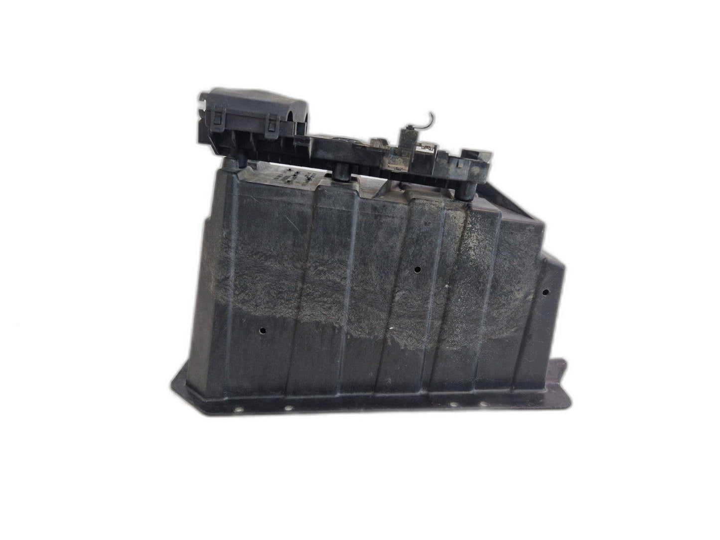 18-ON MERCEDES BENZ SPRINTER GENUINE W907 BATTERY BOX A9076102500