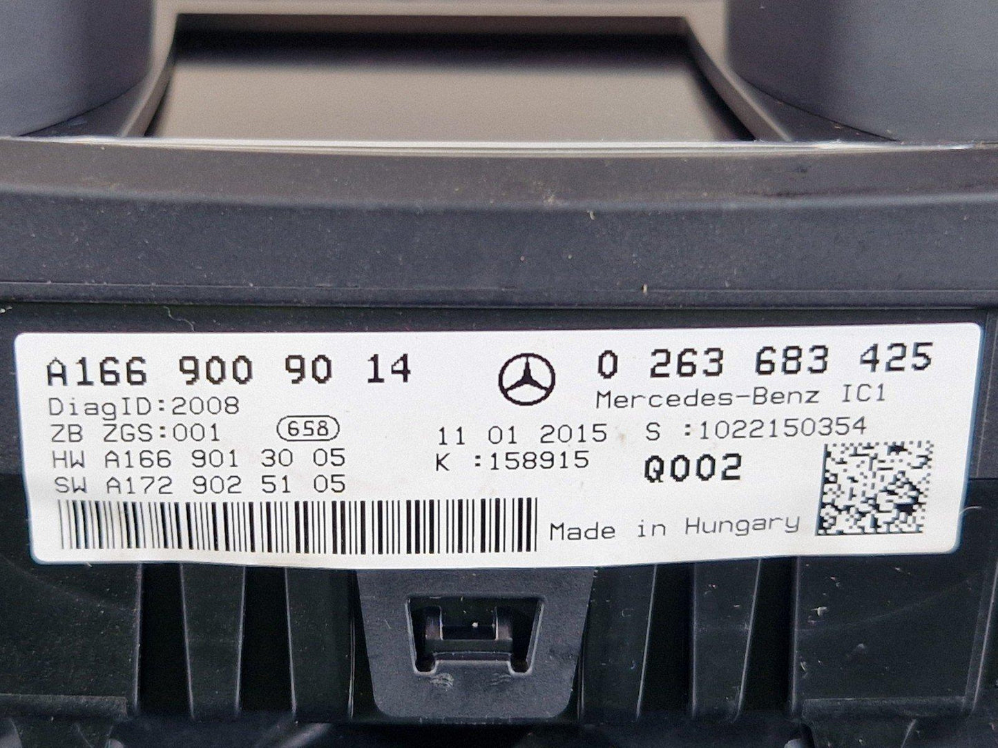 11-19 MERCEDES BENZ ML W166 GENUINE SPEEDOMETER INSTRUMENT CLUTSER A1669009014