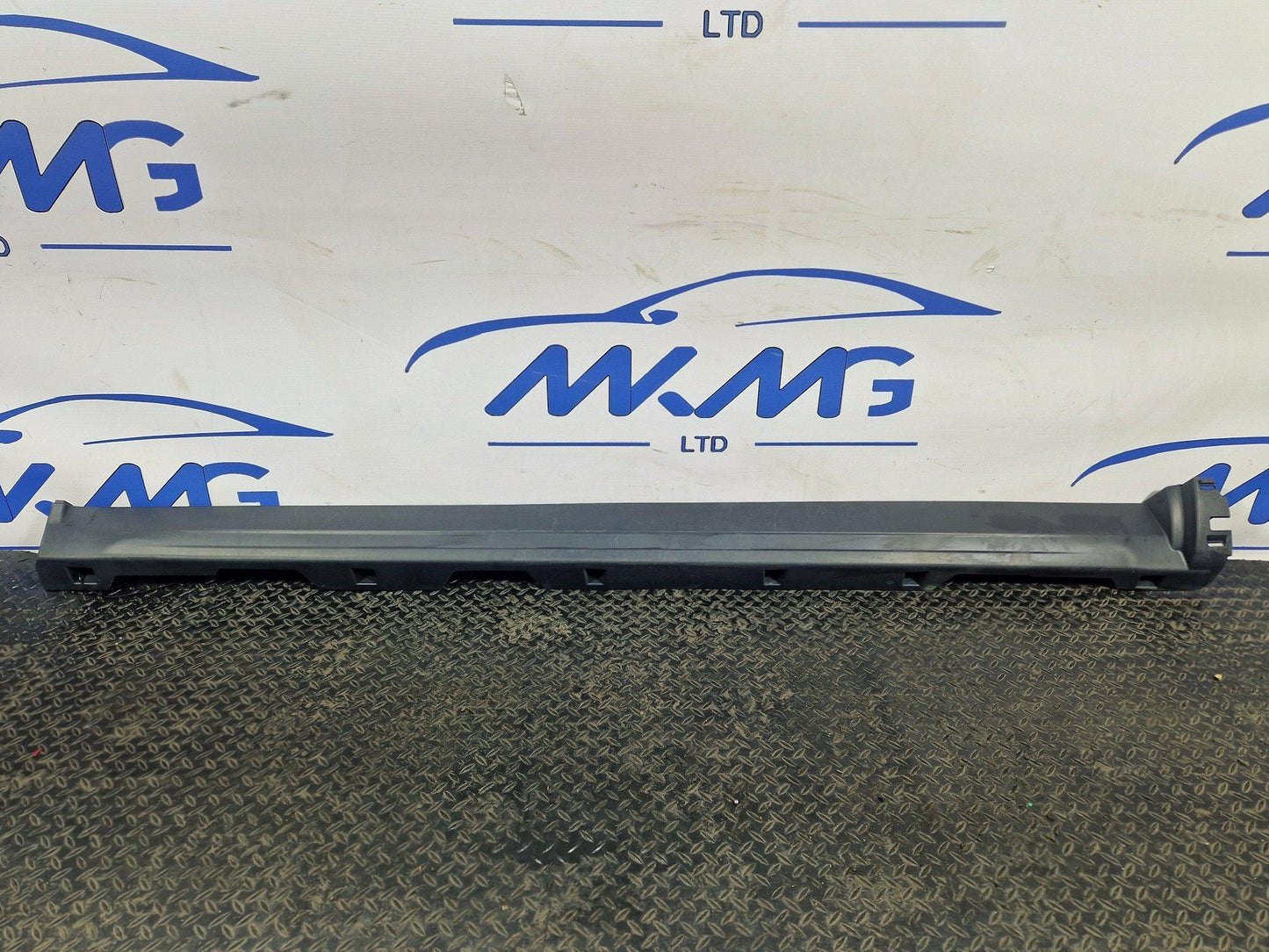 Land Rover Discovery Sport Side Skirt Sill Right Side Genuine FK7210154AD