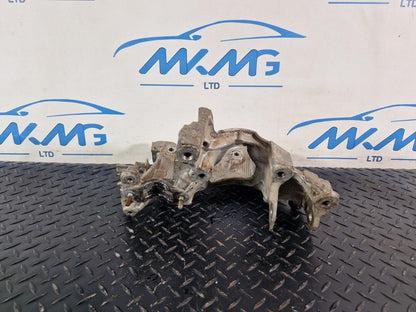 16-19 AUDI A4 B9 GENUINE RIGHT O/S DRIVER SIDE SUBFRAME MOUNT BRACKET 8W0399296E