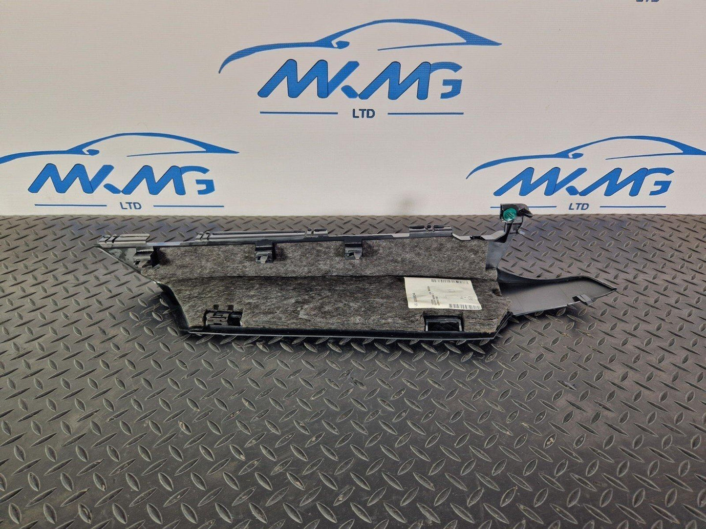 14-21 MERCEDES BENZ C220d W205 LEFT BOOT TRIM PANEL COVER A2056900344