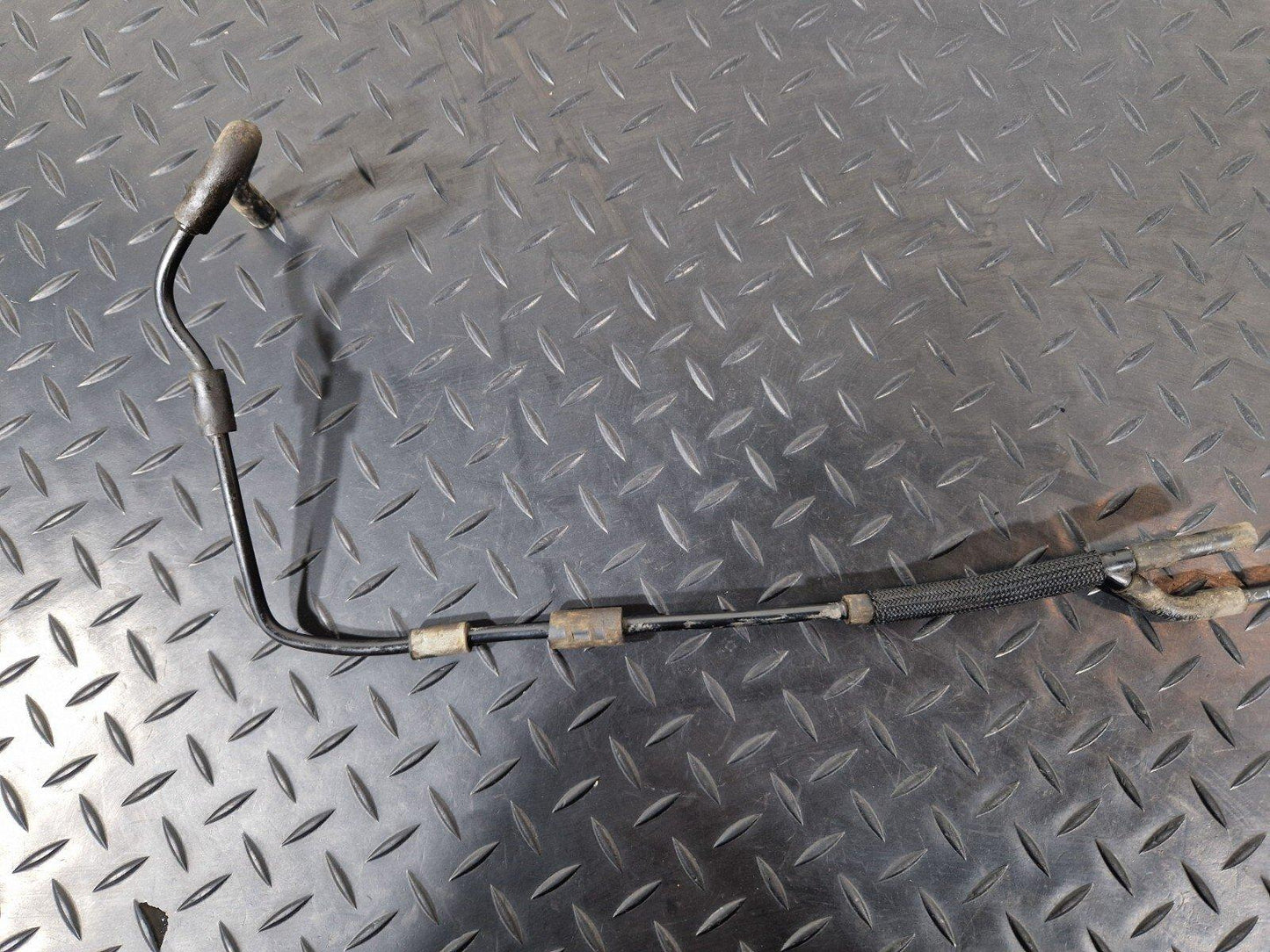 18-ON MERCEDES BENZ SPRINTER  W907 FUEL FEED PIPE HOSE A6510705032