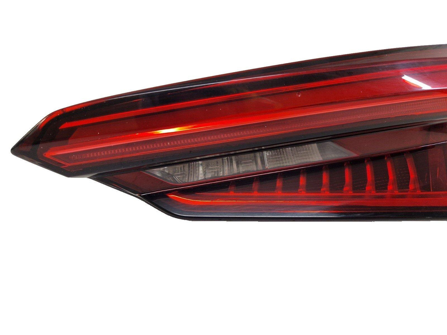16-24 AUDI A5 F5 COUPE GENUINE REAR RIGHT INNER TAILGATE LED LIGHT 8W6945094C