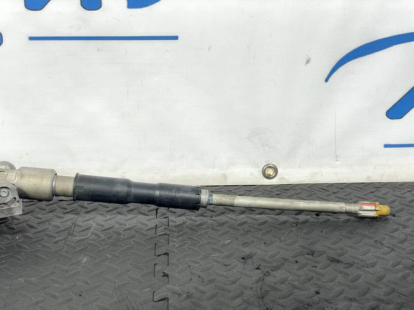 14-21 MERCEDES BENZ C300 W205 STEERING COLUMN & SHAFT JOINT A2054620200