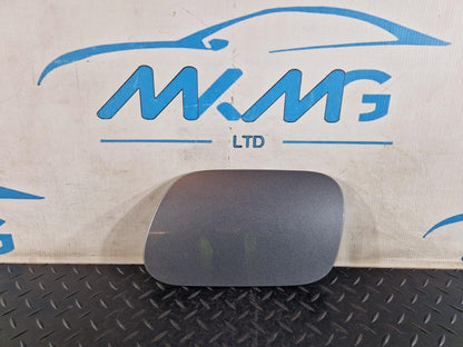 10-18 VW TOUAREG 7P FUEL FILLER FLAP LID COVER IN GREY 9Q / M7W  7P6809909A