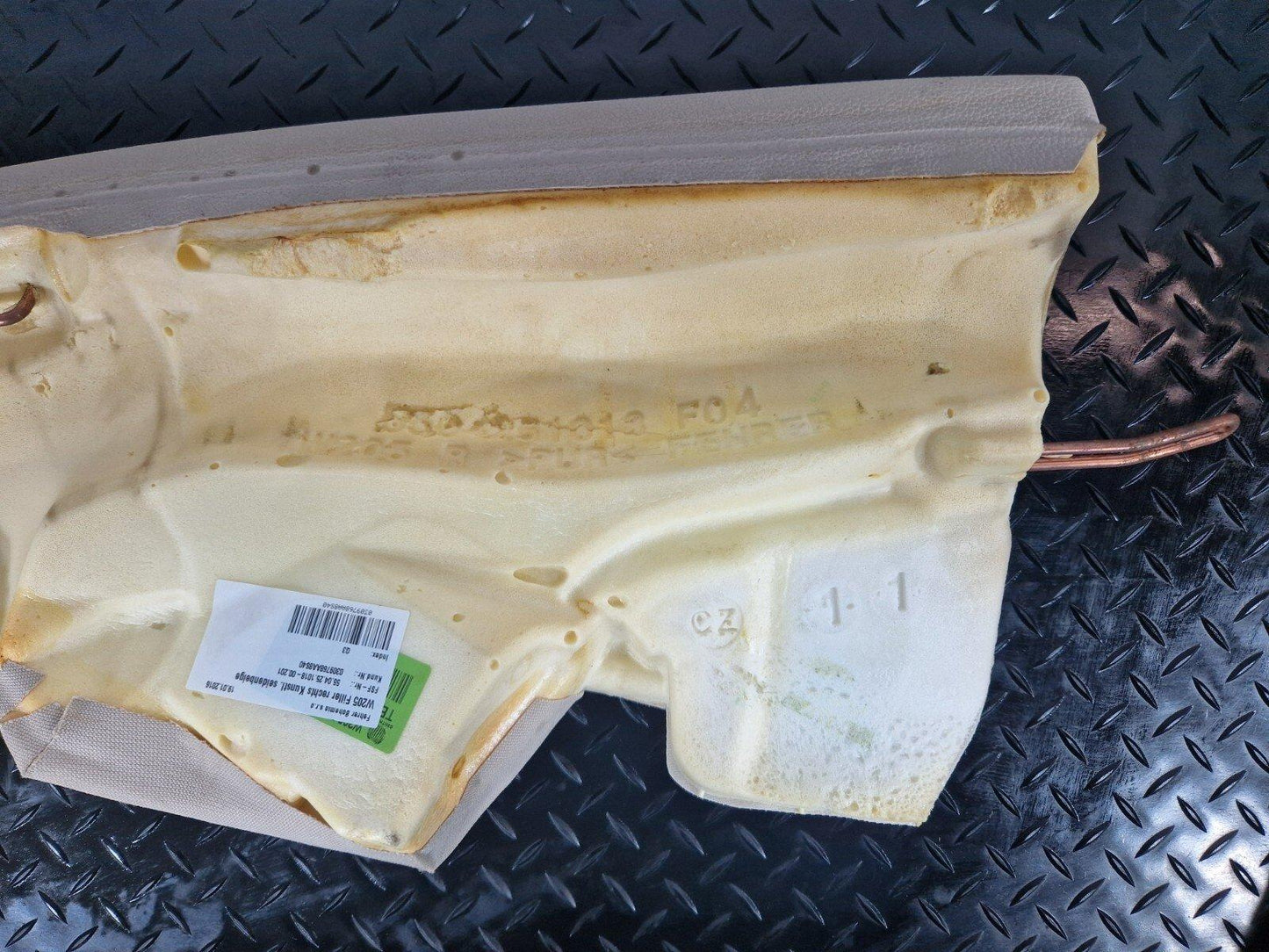 14-21 MERCEDES BENZ C350e W205 REAR RIGHT DRIVER SIDE LEATHER BOLSTER 5504251018