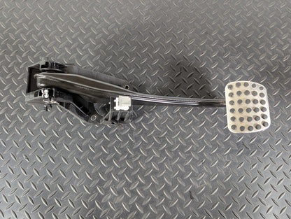 13-19 MERCEDES BENZ CLA C117 GENUINE OEM BRAKE PEDAL ASSEMBLY A2462920308