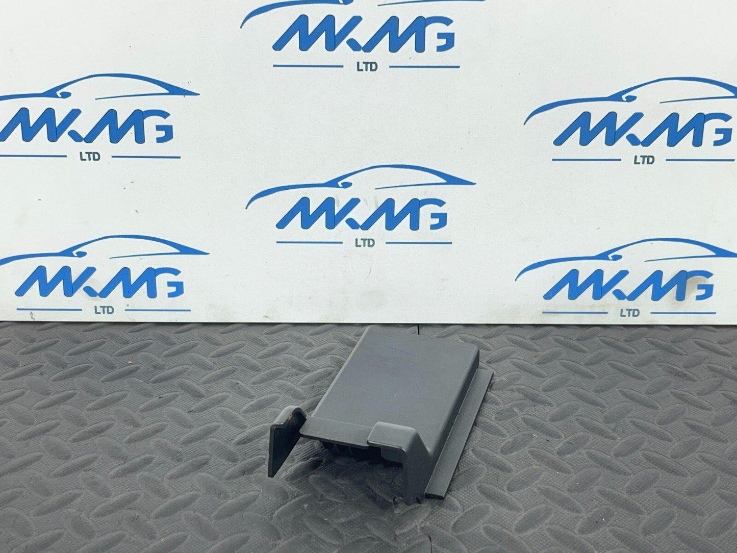 14-21 BMW 2 SERIES GRAN TOURER F45 F46 218D GENUINE RIGHT SIDE COVER RAIL INSIDE