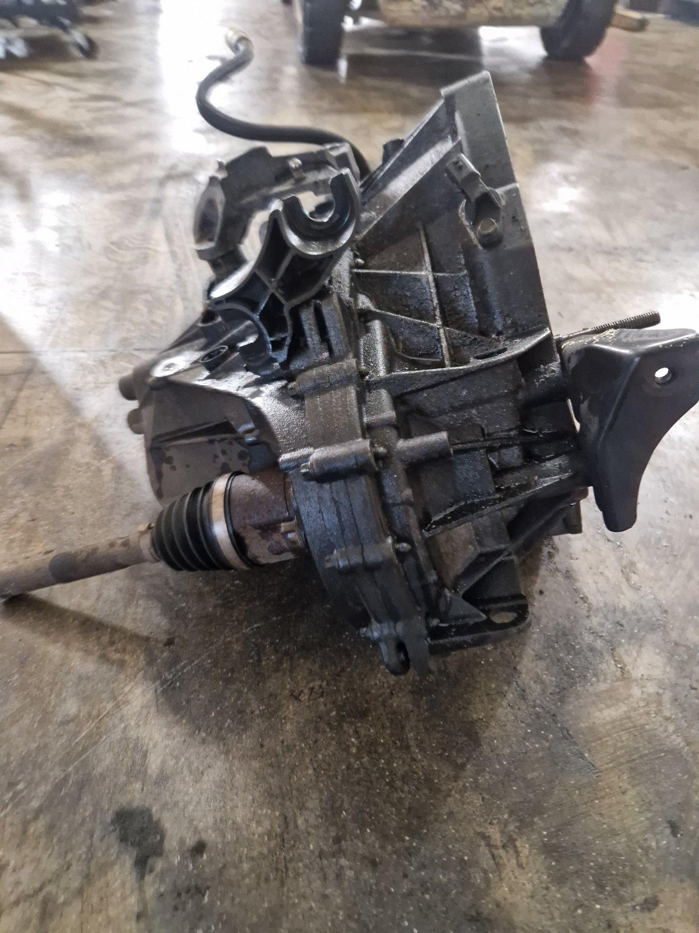 Renault Mégane 1.5L Diesel K9K636 6 Speed Manual FWD Transmission Gearbox TL4