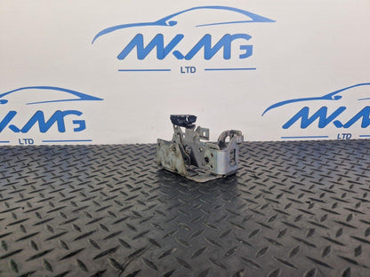 14-21 MERCEDES-BENZ C-CLASS C250D W205 OEM BRACKET A6512230000