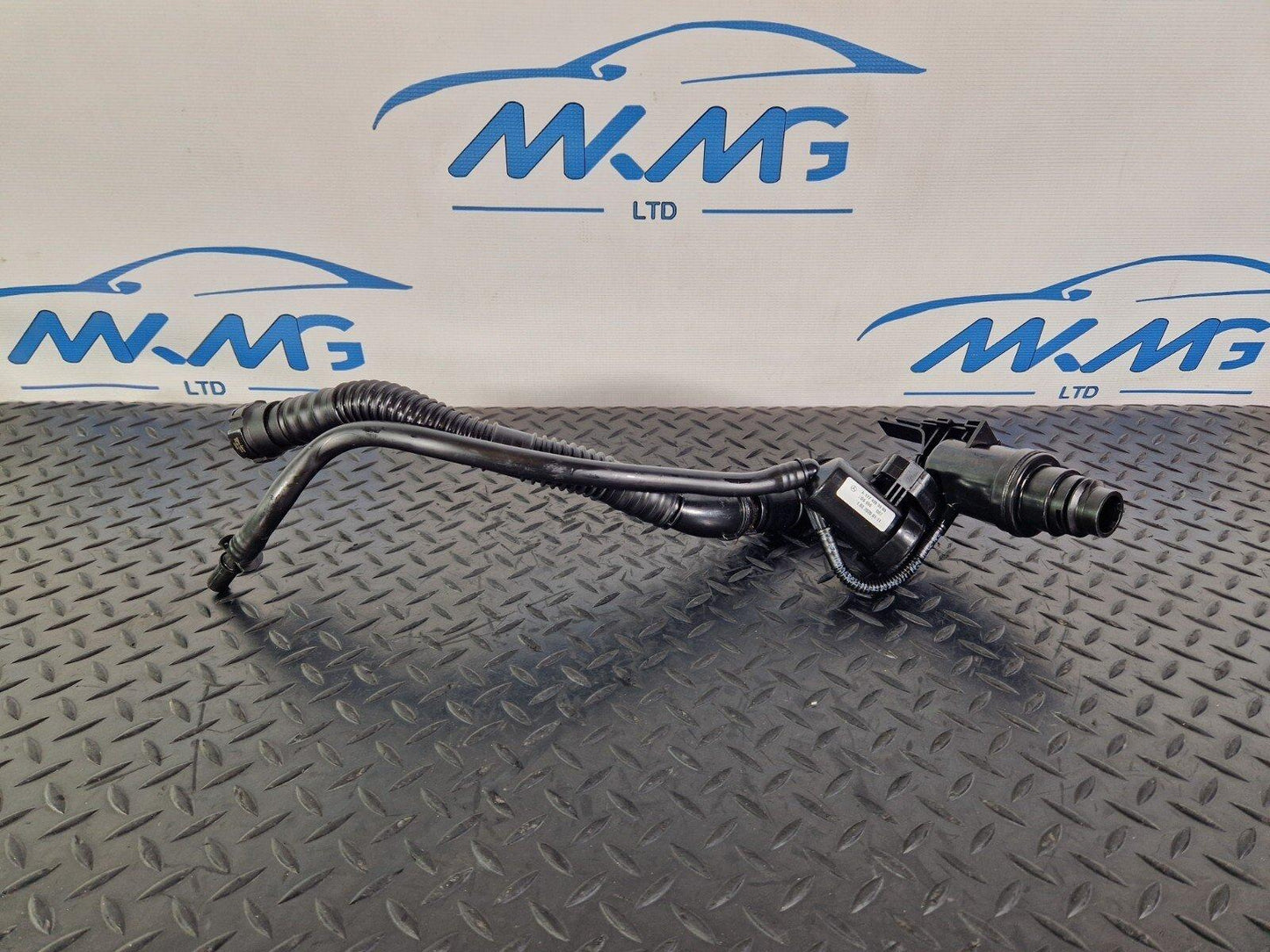 18-ON MERCEDES BENZ A CLASS W177 OEM ADBLUE FILLER NECK PIPE HOSE A1774703300