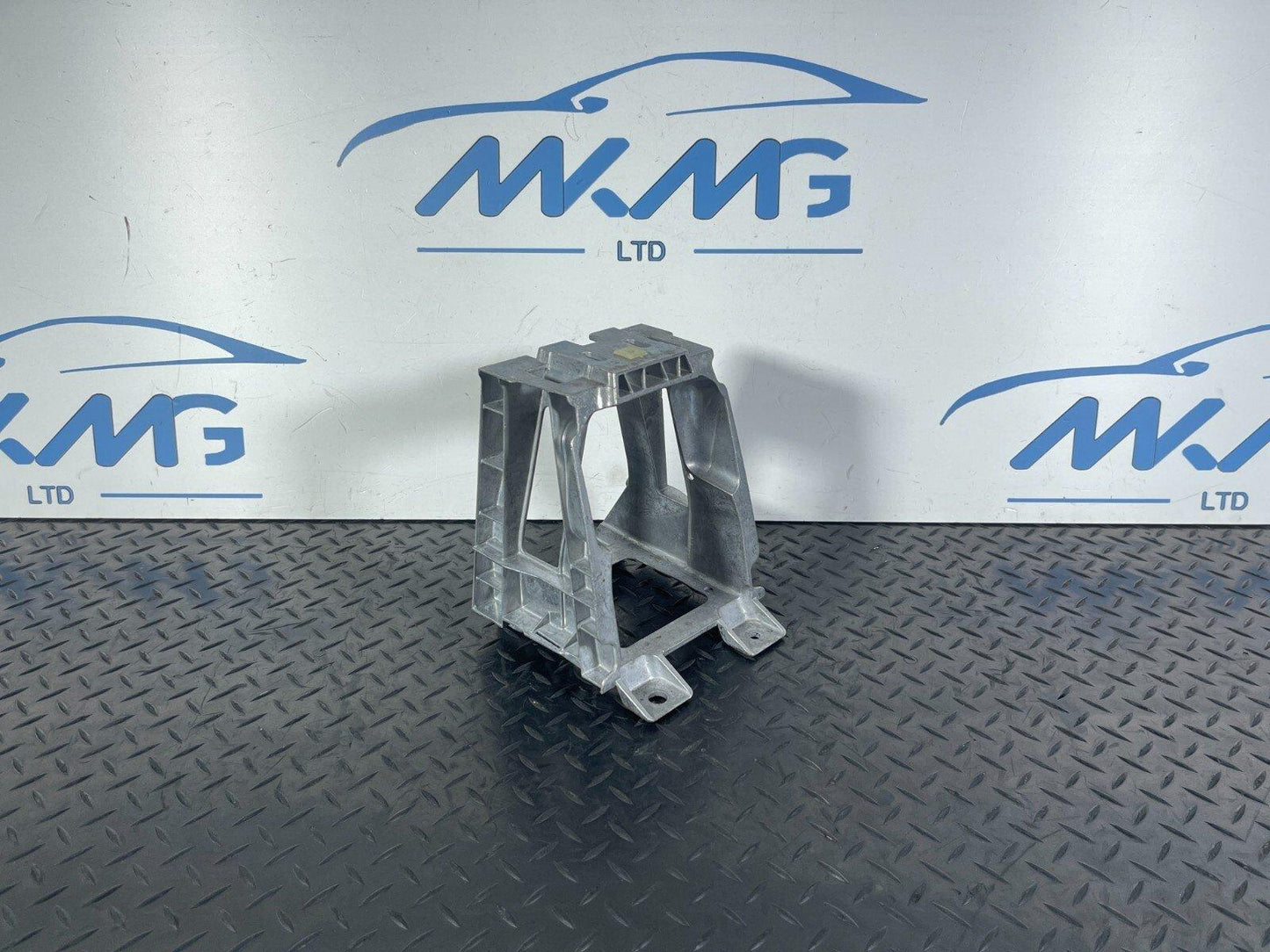 16-22 BMW X1 F48 CENTER ARMREST BRACKET MOUNT 1269312