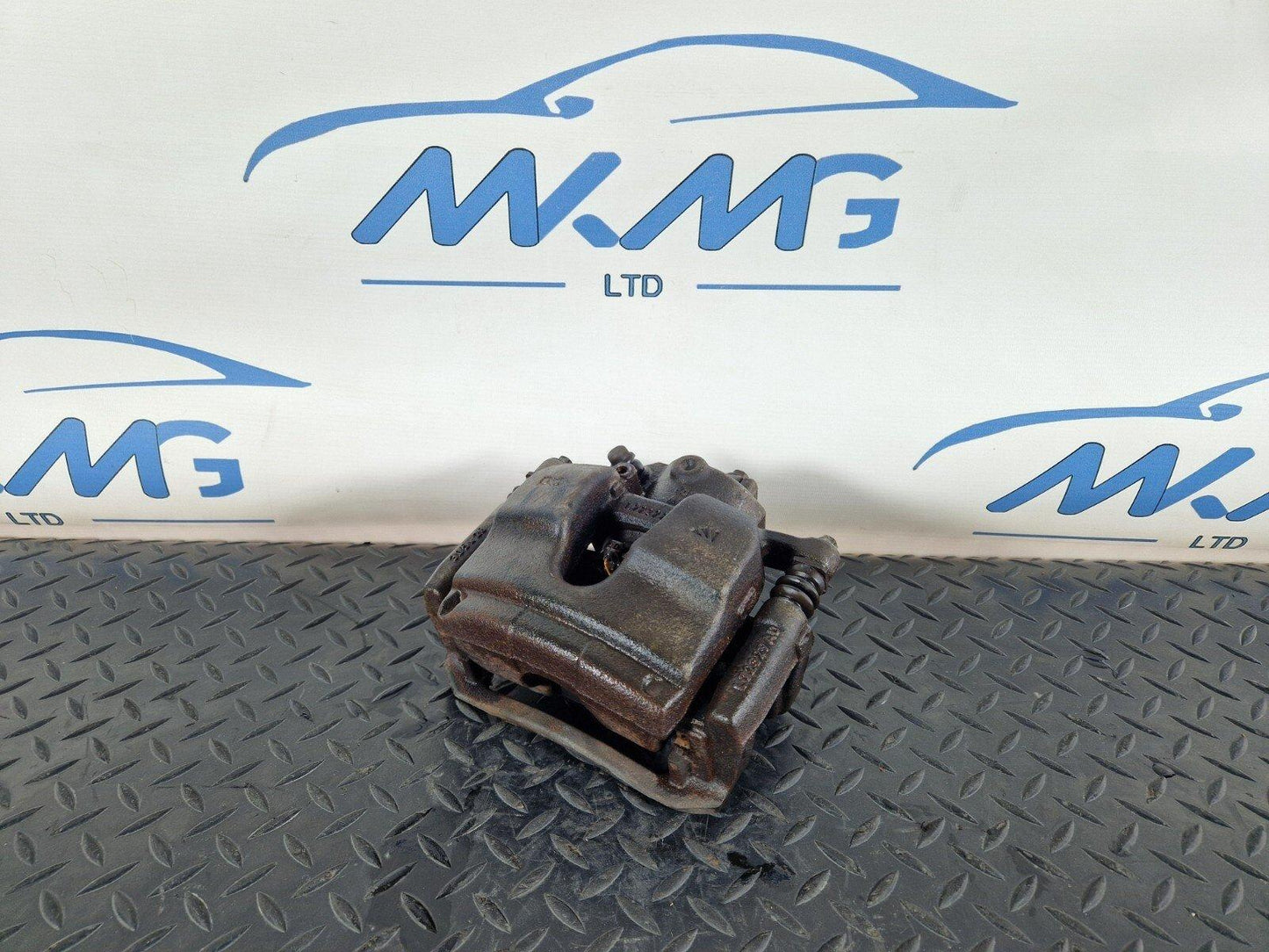 18-ON MERCEDES A CLASS W177 GENUINE BRAKE CALIPER FRONT RIGHT SIDE A1774212200