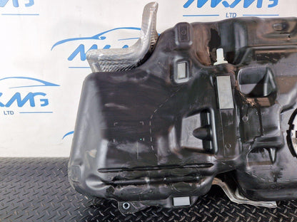 19-ON MERCEDES B CLASS W247 GENUINE DIESEL FUEL TANK WITH PUMP A2474701500