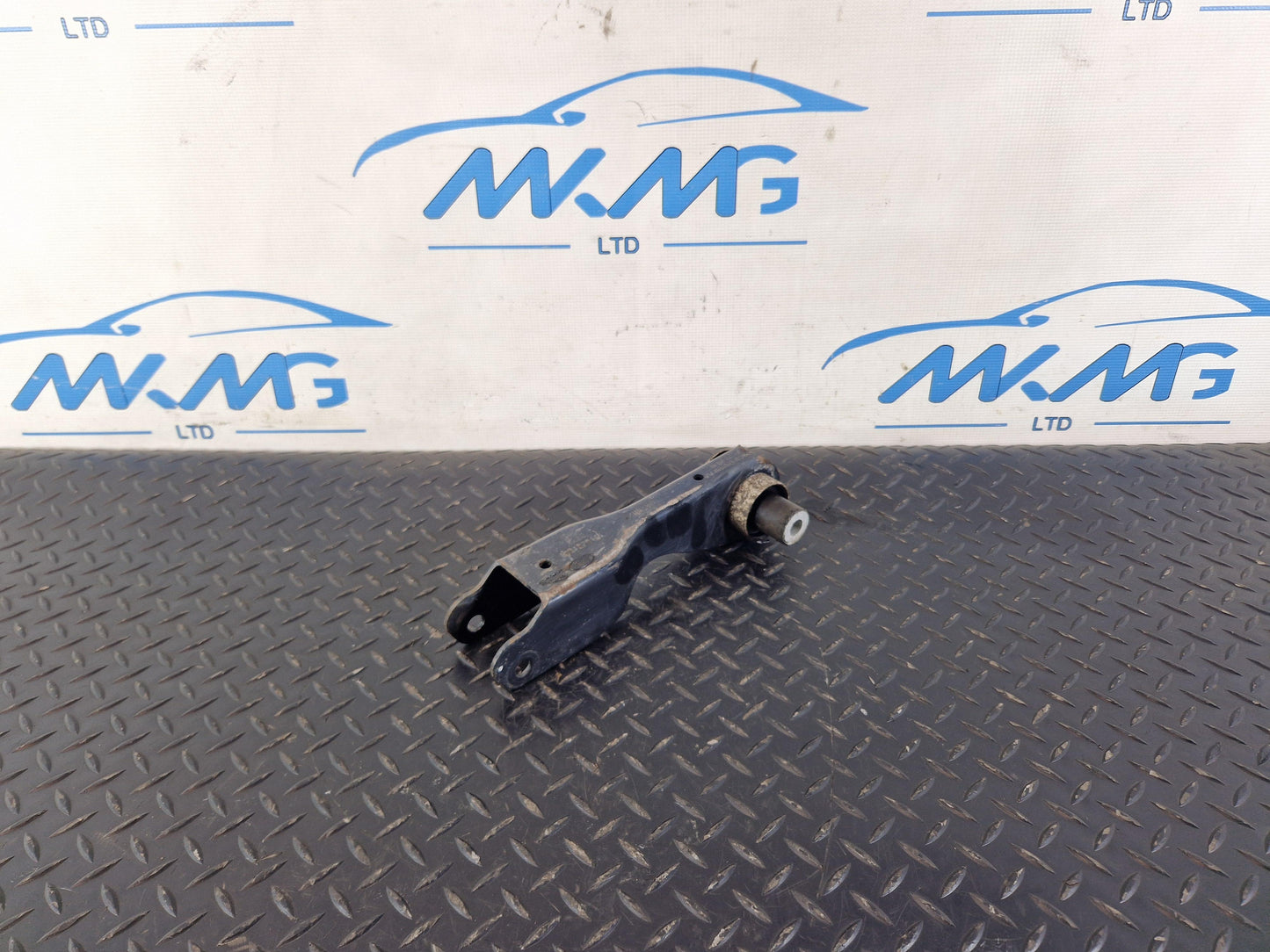 Land Rover Range Rover Evoque L551 SUV Rear Left Control Arm J9C3-5K899-AA