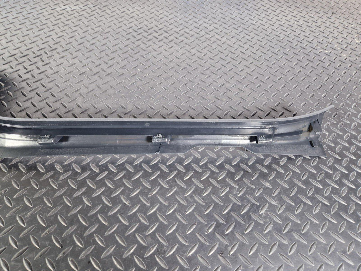 14-21 MERCEDES-BENZ C250D W205 LEFT SIDE INNER SILL TRIM COVER A2056860536