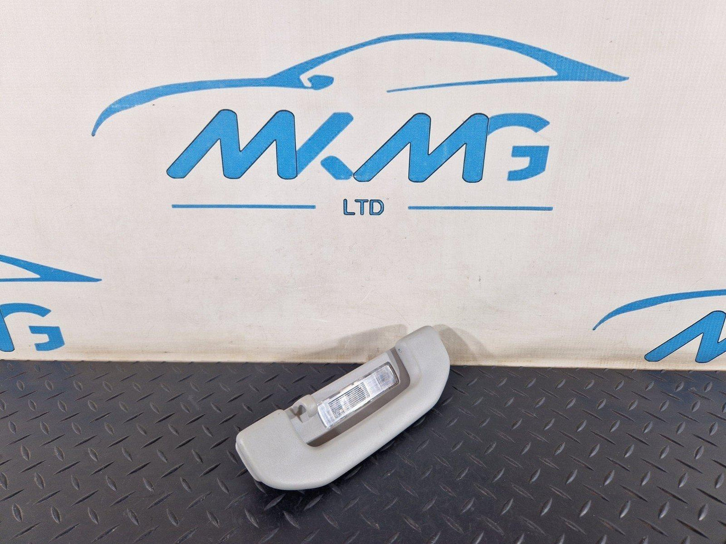 11-19 MERCEDES BENZ ML W166 GENUINE GRAB HANDLE SET x4 A1669067001 A1668100254
