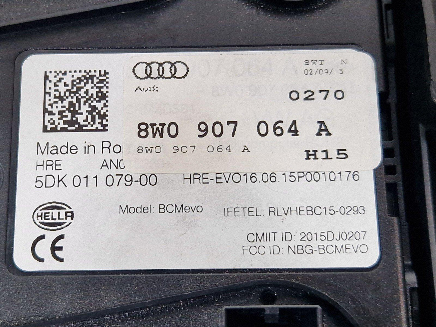 16-19 AUDI A4 B9 GENUINE BCM BODY CONTROL MODULE UNIT 8W0907064A