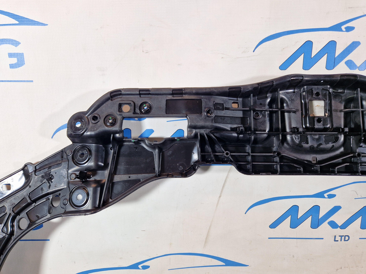 19-ON LAND ROVER EVOQUE L551 GENUINE SLAM PANEL UPPER SECTION K8D216E165AA