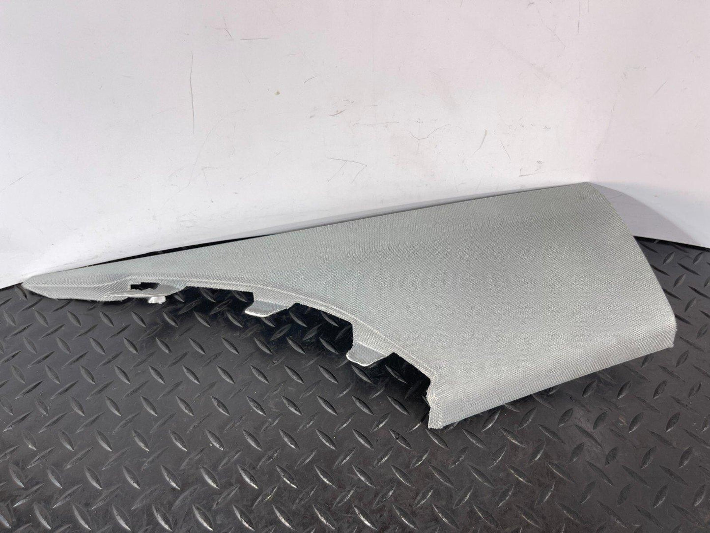 16-19 AUDI A4 B9 SALOON GENUINE REAR LEFT PASSENGER SIDE C-PILLAR TRIM 8W5867245