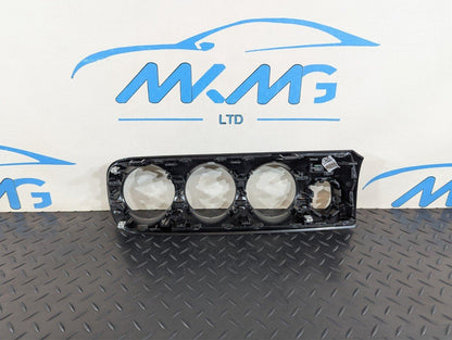 18-ON MERCEDES BENZ A CLASS W177 DASHBOARD AIR VENT SURROUND TRIM A1776800001