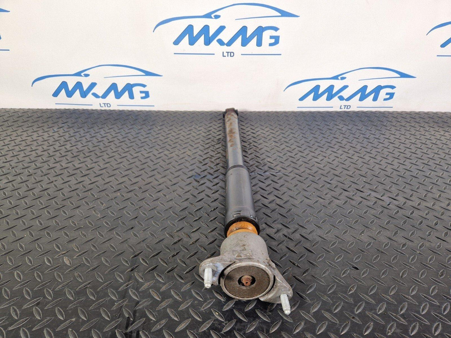 14-20 MERCEDES BENZ GLA  X156 REAR SHOCK ABSORBER FITS LEFT & RIGHT A2043260598