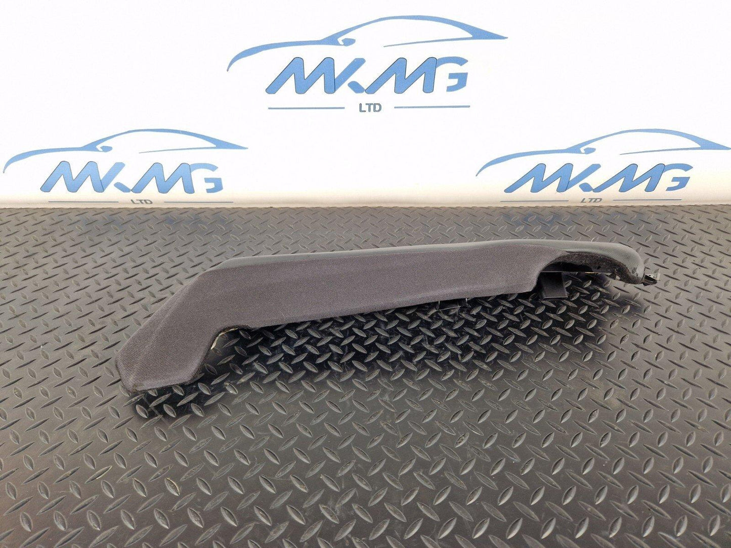 16-19 AUDI A4 B9 S-LINE OEM REAR LEFT PASSENGER SIDE LEATHER BOLSTER 8W0885703