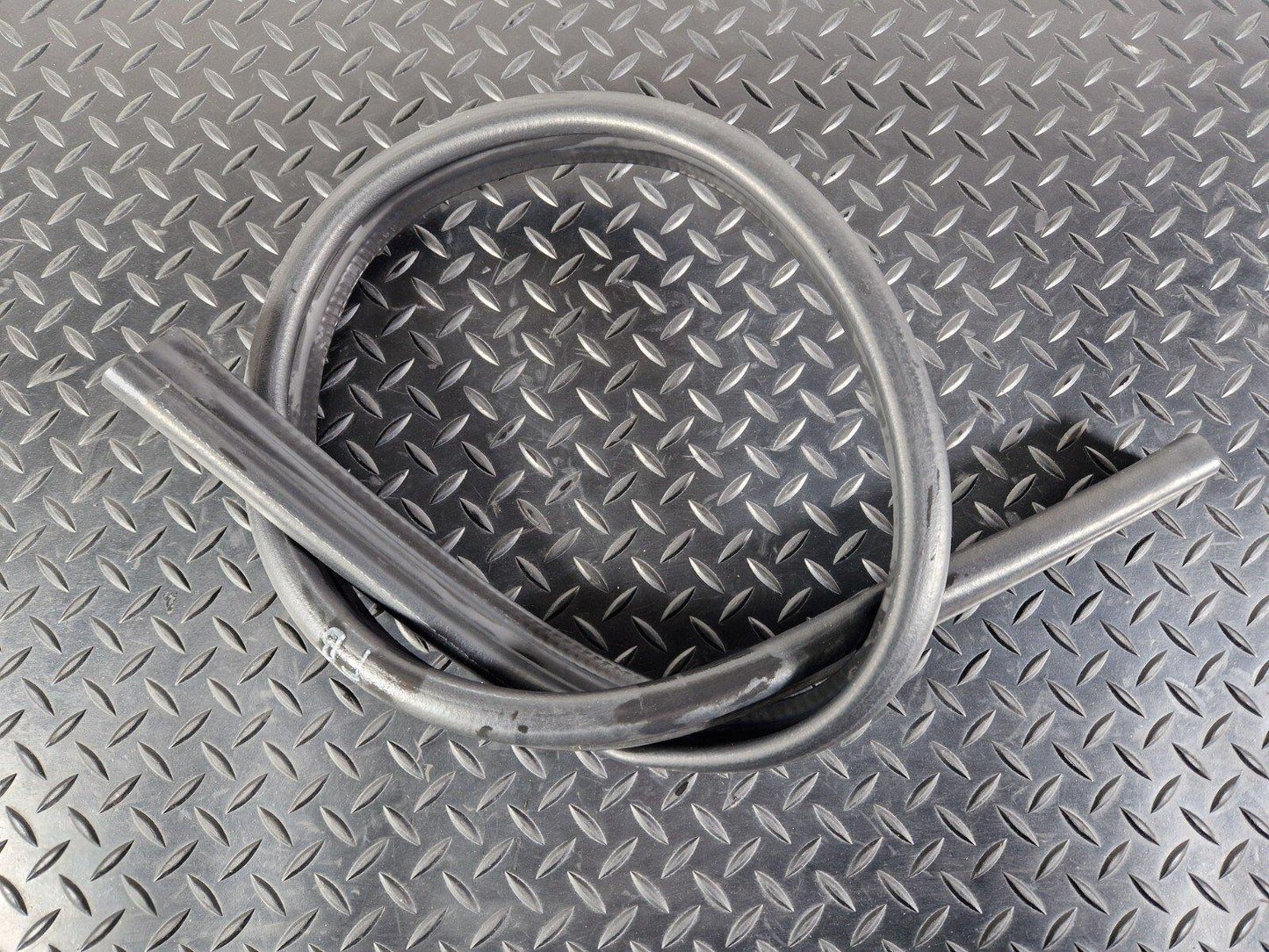 16-24 AUDI A5 F5 GENUINE BONNET RUBBER SEAL 8W0823723A