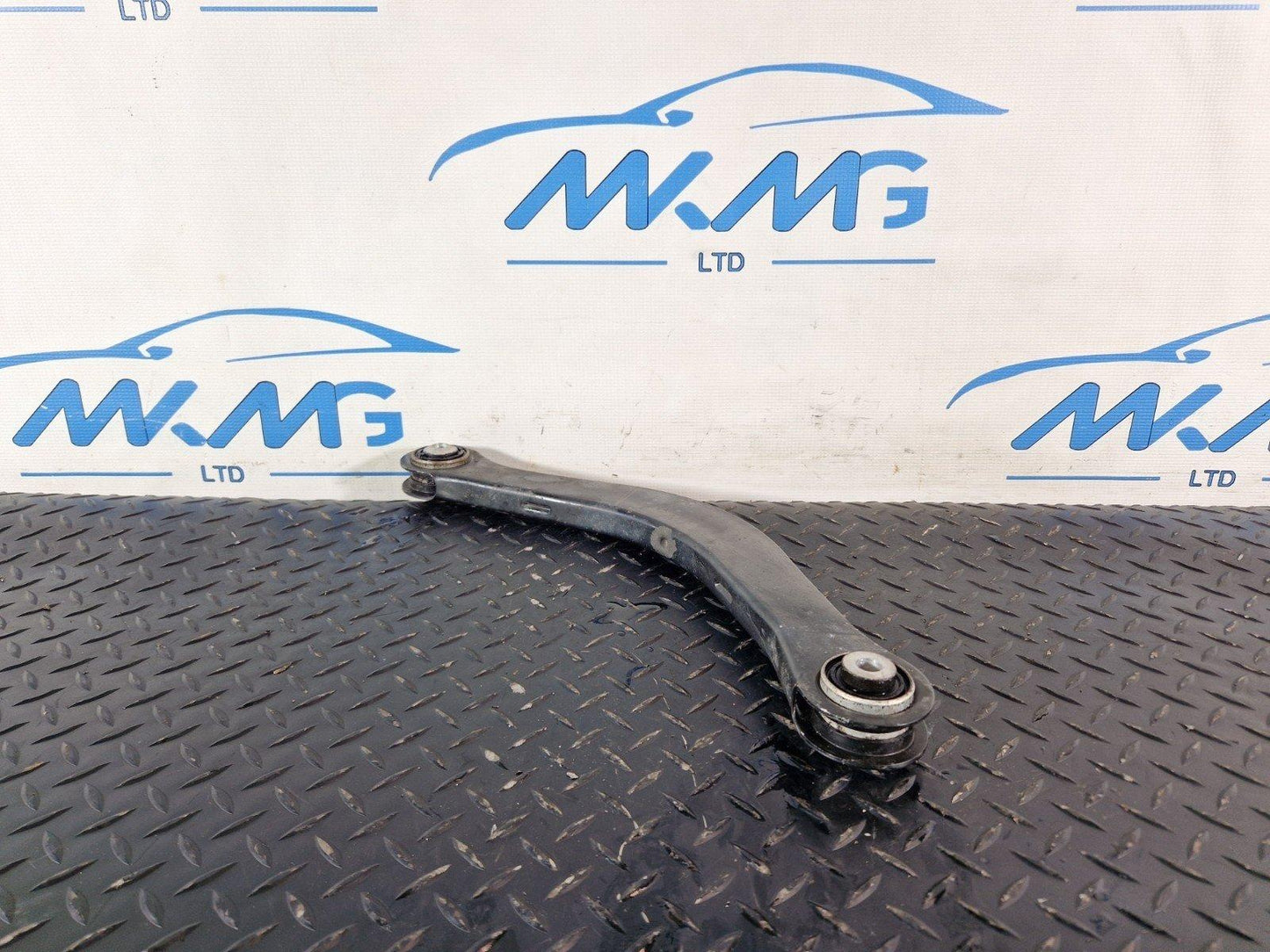 16-19 AUDI A4 B9 OEM REAR CONTROL ARM FITS LEFT & RIGHT 8W0505371F