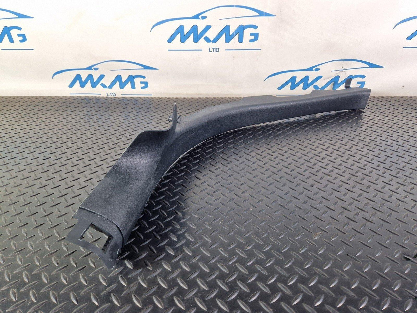 10-18 AUDI A7 4G S-LINE LEFT NSR C PILLAR LOWER SILL TRIM COVER 4G8867767A