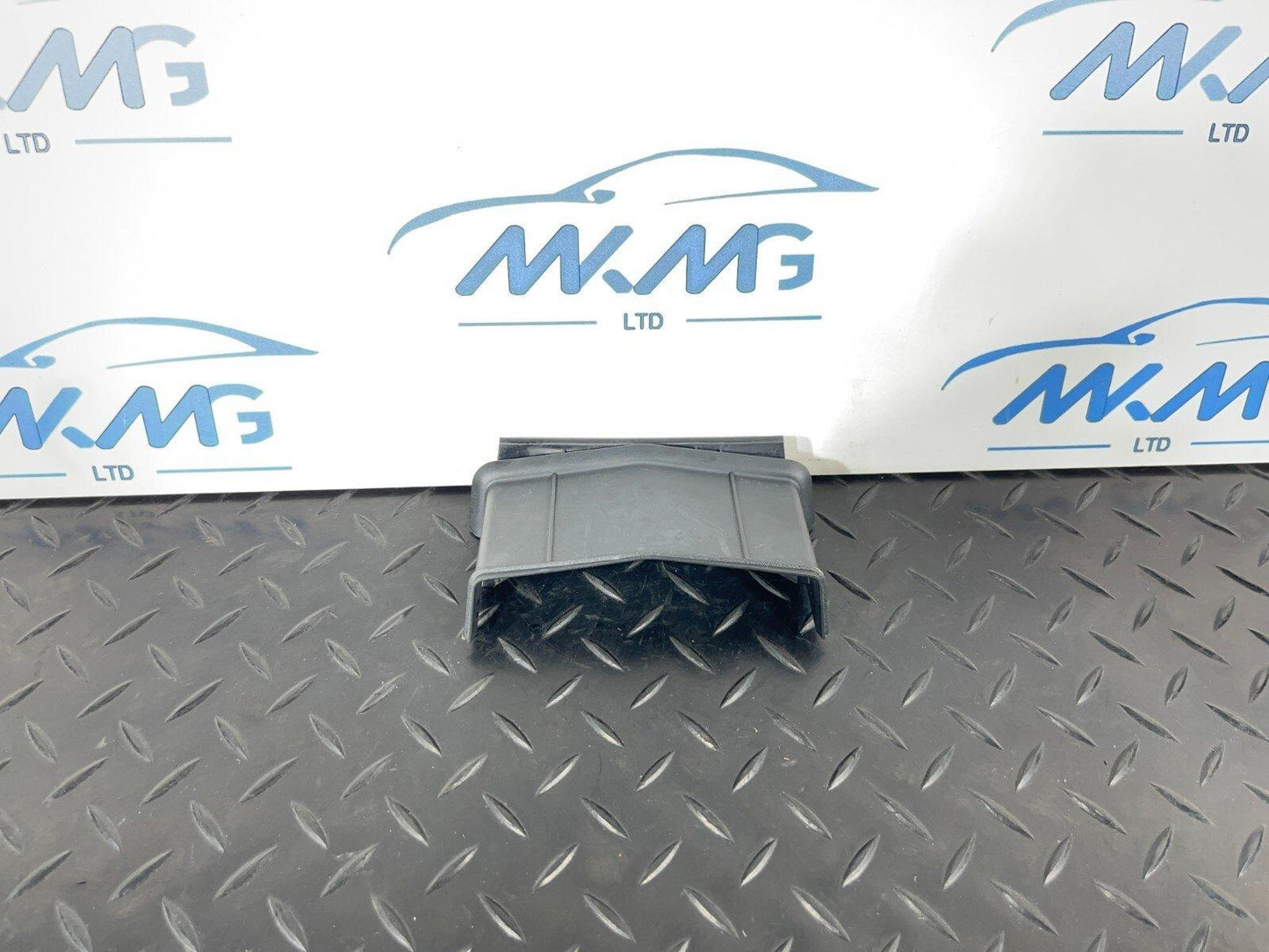 14-21 BMW 2 SERIES ACTIVE TOURER F45 CABLE DUCT COVER TRIM 9293294