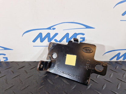 19-ON RANGE ROVER EVOQUE L551 GENUINE FUEL FILTER BRACKET K8D29D371BB