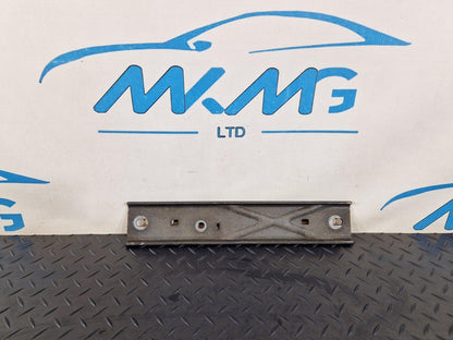 18-ON MERCEDES BENZ A CLASS W177 GENUINE EXHAUST HOLDER BRACKET A2474921400