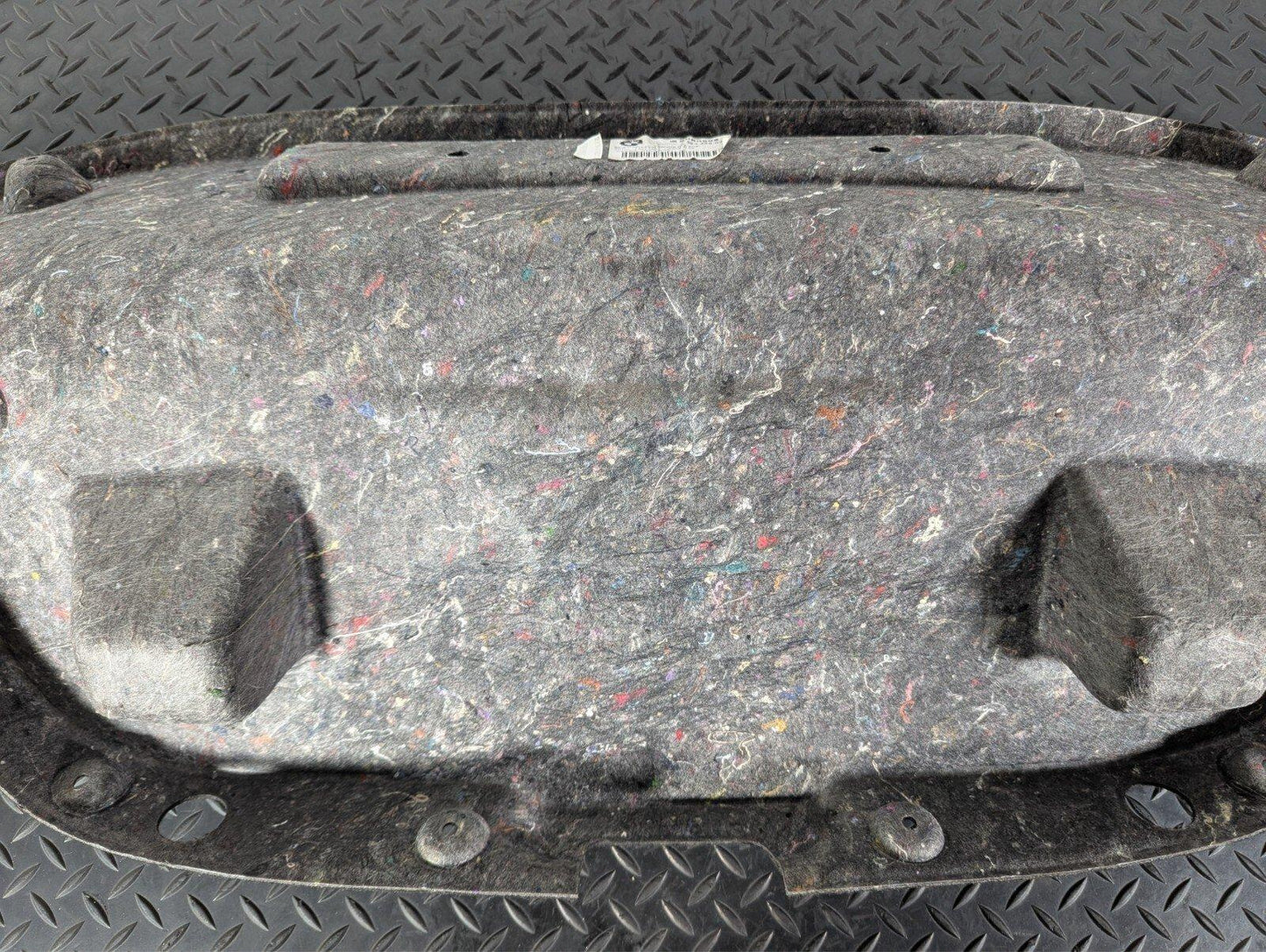 14-16 BMW 2 SERIES F22 REAR BOOT TRUNK LID PARTITION TRIM PANEL 7304562