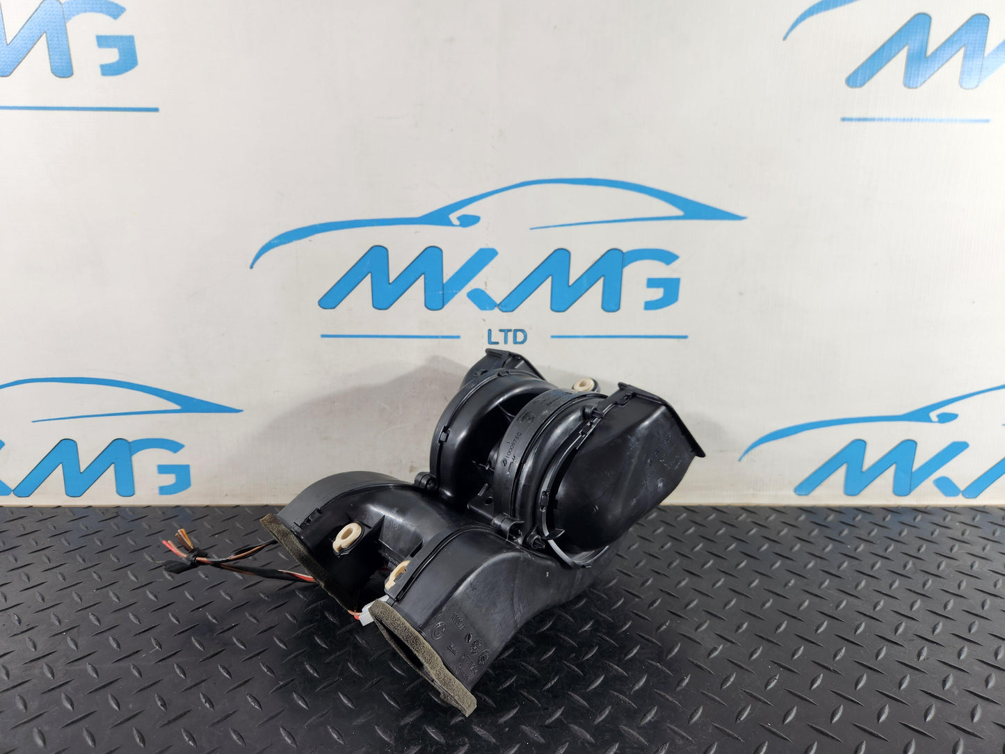 BMW 5 Series M5 F10 Rear Heater Blower Motor Fan 9311853