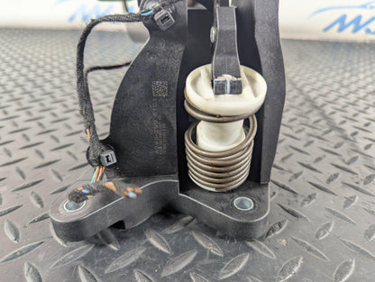 13-19 MERCEDES BENZ CLA C117 GENUINE CLUTCH PEDAL & MASTER CYLINDER A2462900312