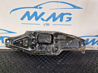 18-ON MERCEDES BENZ SPRINTER W907 FRONT BRACKET LEFT LOWER MOUNT A9076220700