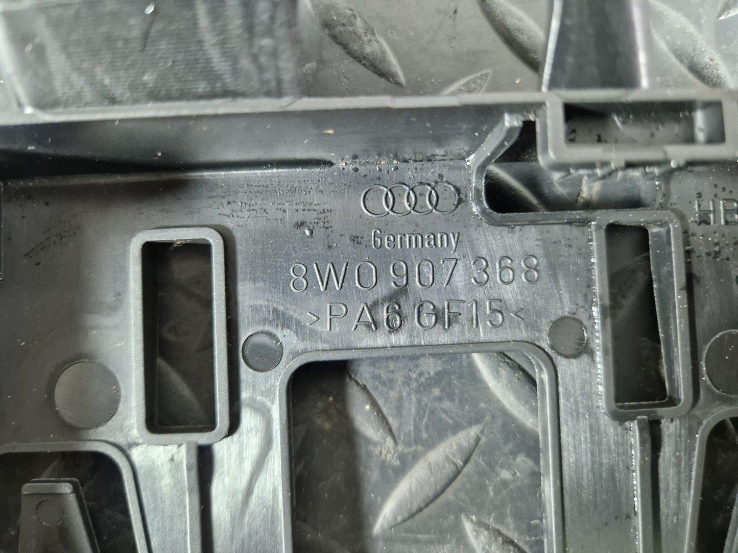 17-24 AUDI S5 F5 GENUINE OEM COMFORT CONTROL MODULE BRACKET HOLDER 8W0907368