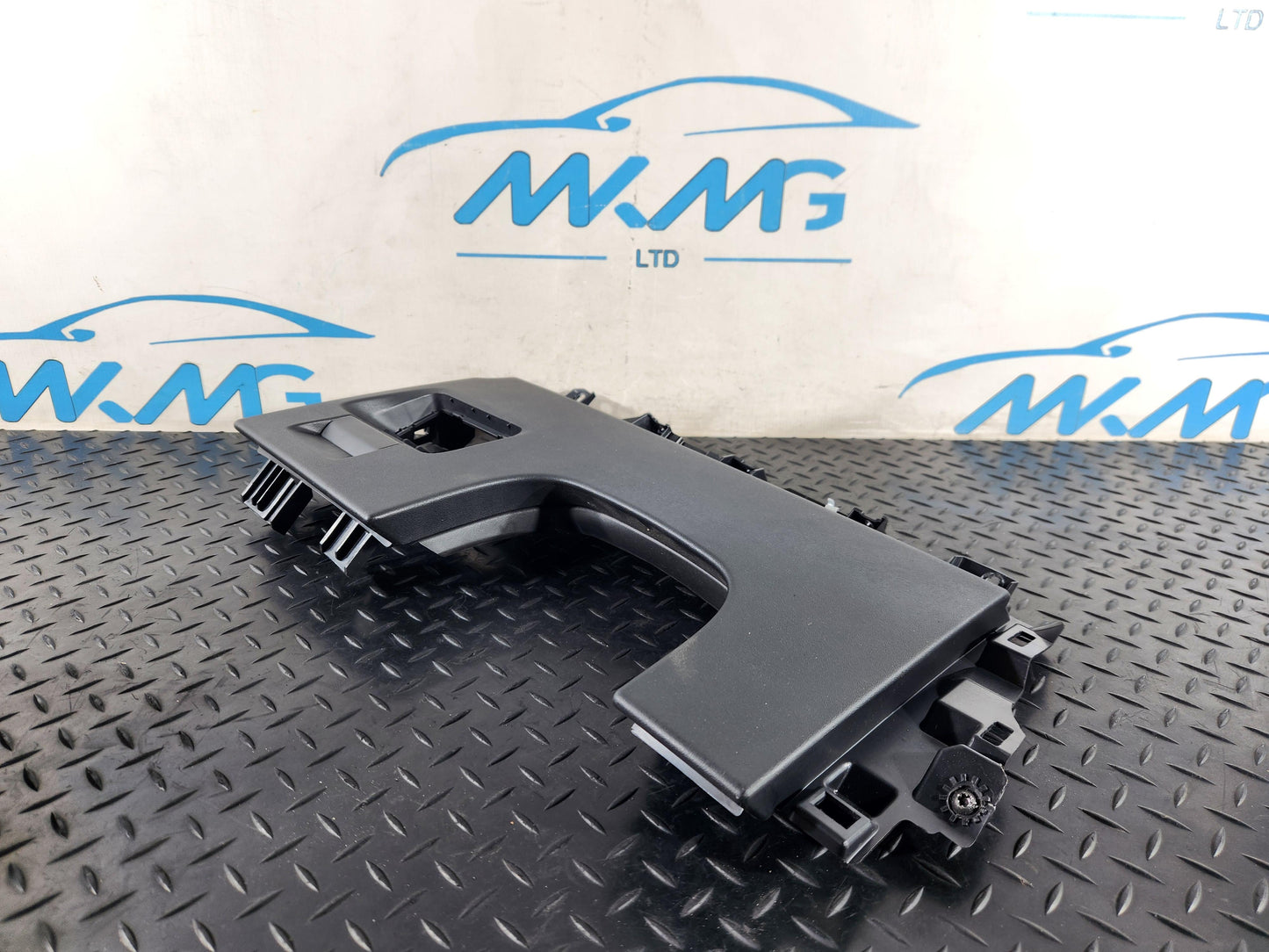 Land Rover Range Rover Evoque L551 Steering Column Lower Trim Panel K8D204325AF