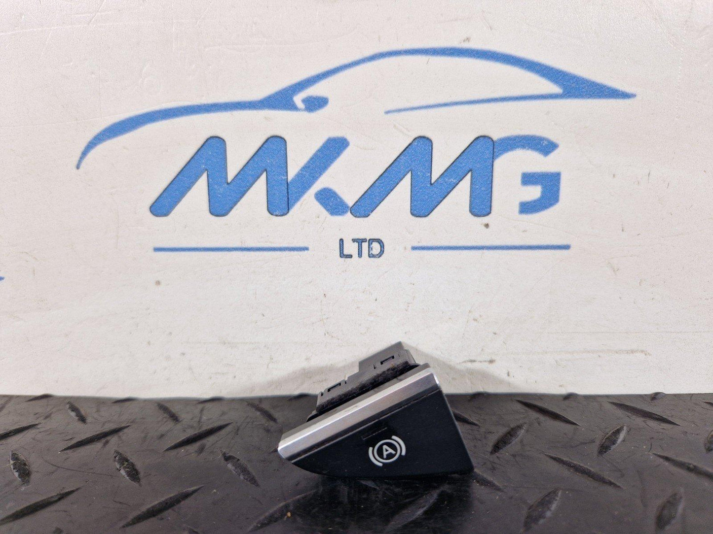 16-20 AUDI Q7 4M GENUINE AUTO HOLD BRAKE CONTROL SWITCH BUTTON 4M2927143B