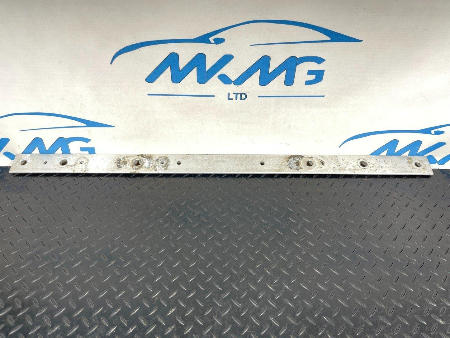 14-21 MERCEDES BENZ C-CLASS C350h W205 REAR TUNNEL BEAM BAR A2056190725