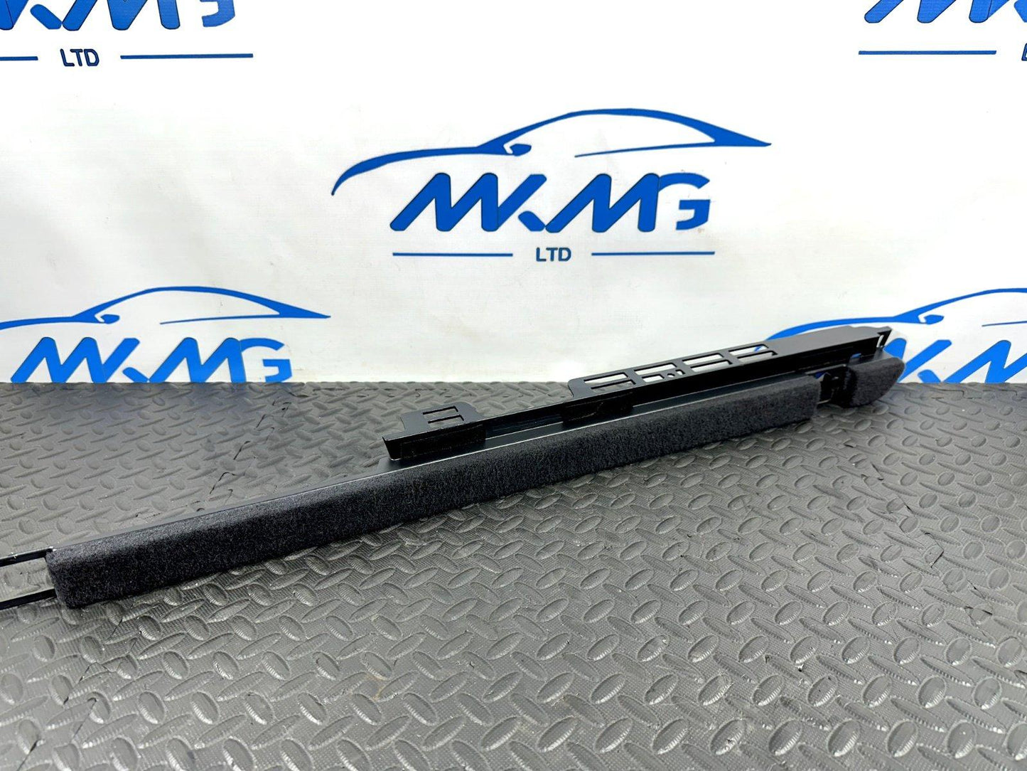 16-19 AUDI A4 B9 GENUINE REAR LEFT BOOT INTERIOR FLOOR TRIM PANEL 8W9861827