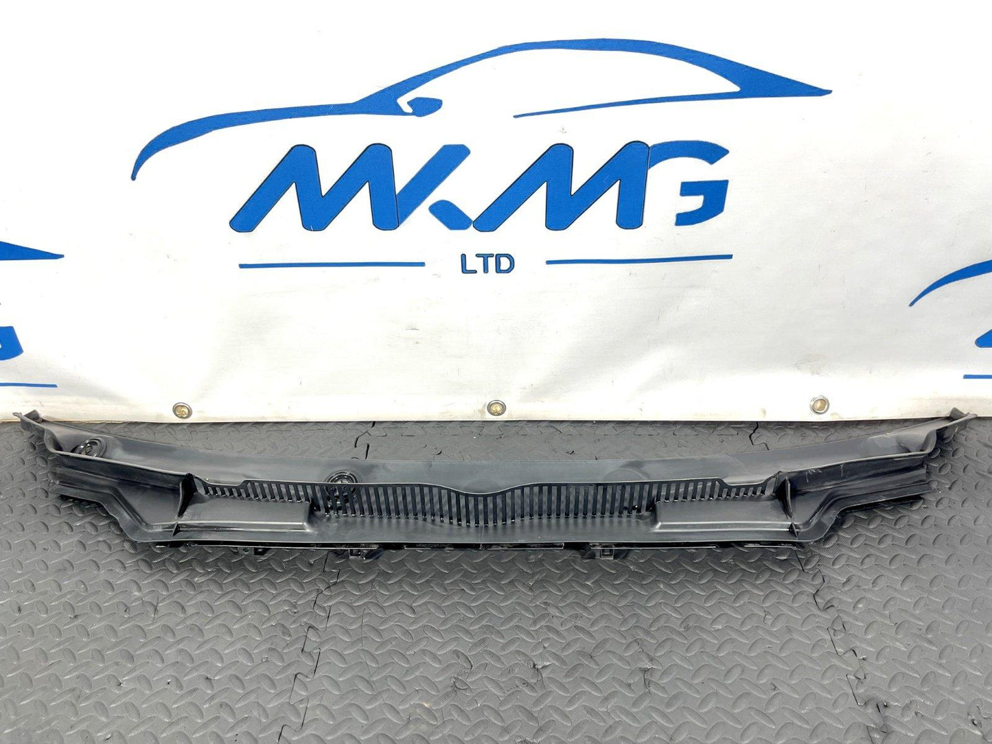 14-21 BMW 2 SERIES GRAN TOURER F45 F46 FRONT WINDSCREEN SCUTTLE PANEL 7305485
