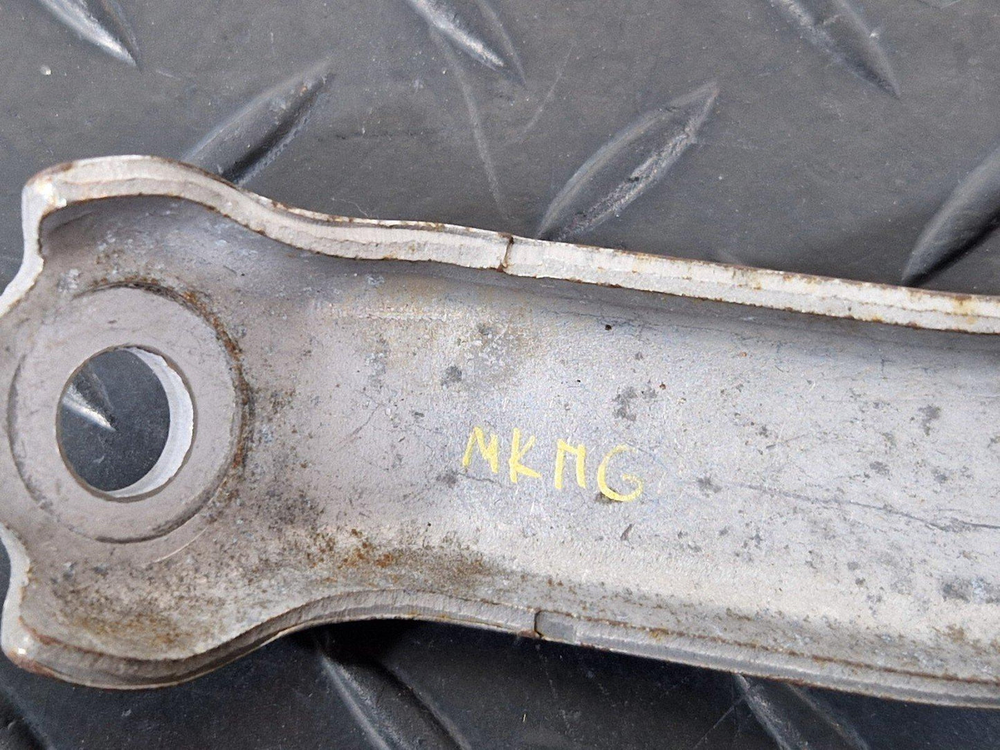 14-21 MERCEDES BENZ C220d W205 OEM TURBO TO CRANKCASE HOLDER BRACKET A6510962840