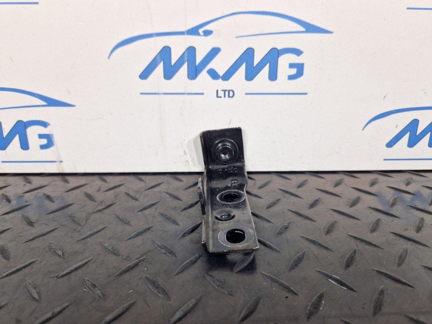 BMW 1 2 X1 X2 SERIES F40 F44 F45 F46 F48 F39 BATTERY SUPPORT BRACKET 6828269