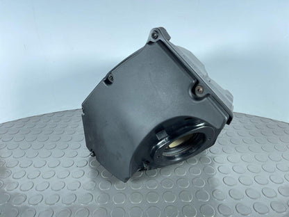 16-19 AUDI A4 B9 SALOON GENUINE 1.4 TFSI AIR FILTER BOX 8W0133835F
