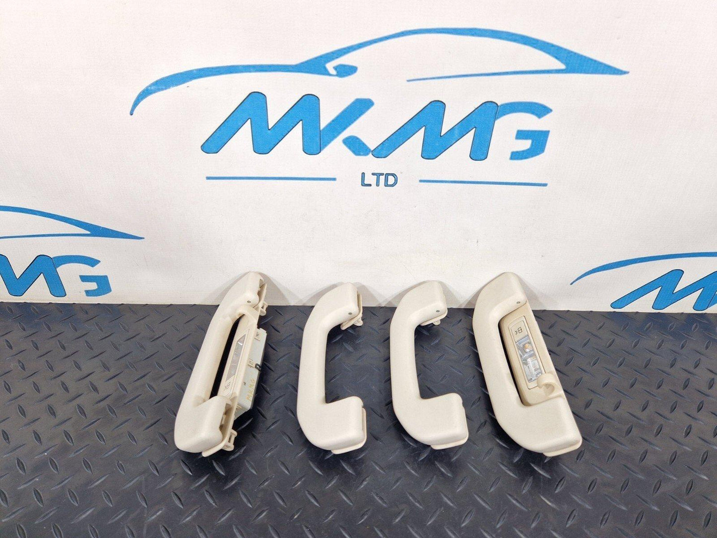 14-21 MERCEDES-BENZ C250 W205 FULL SET OF INTERIOR ROOF GRAB HANDLES A0998150039