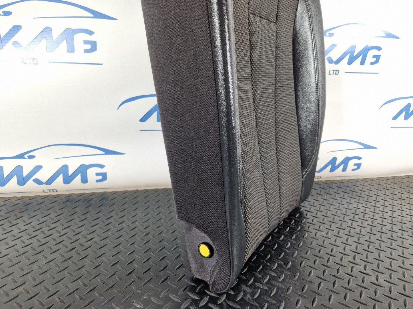 16-19 AUDI A4 B9 S-LINE OEM REAR N/S HALF BLACK LEATHER BACKREST