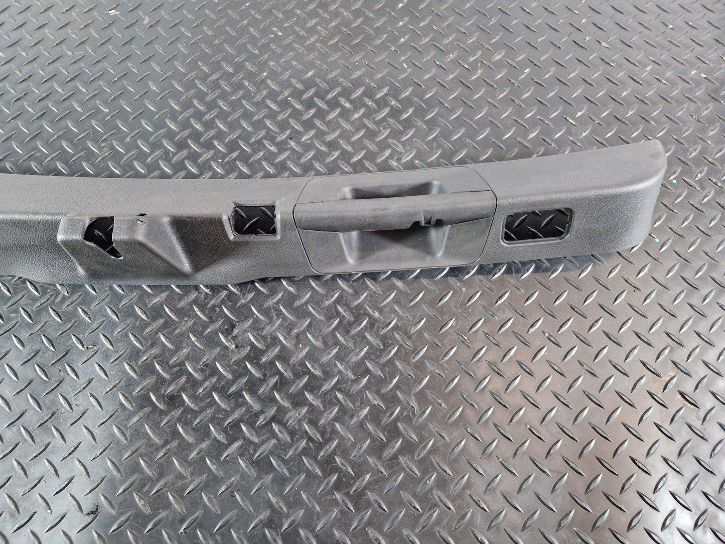 19-ON MERCEDES BENZ B CLASS W247 REAR TAILGATE BOOT LOWER TRIM A2477403200