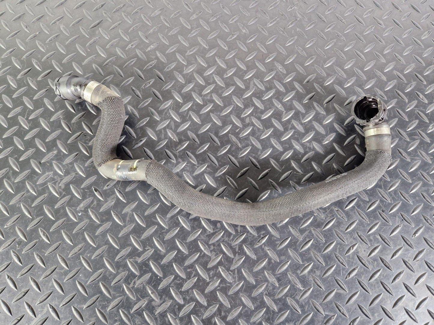 18-ON MERCEDES BENZ A CLASS W177 GENUINE WATER COOLANT HOSE PIPE A2478303501